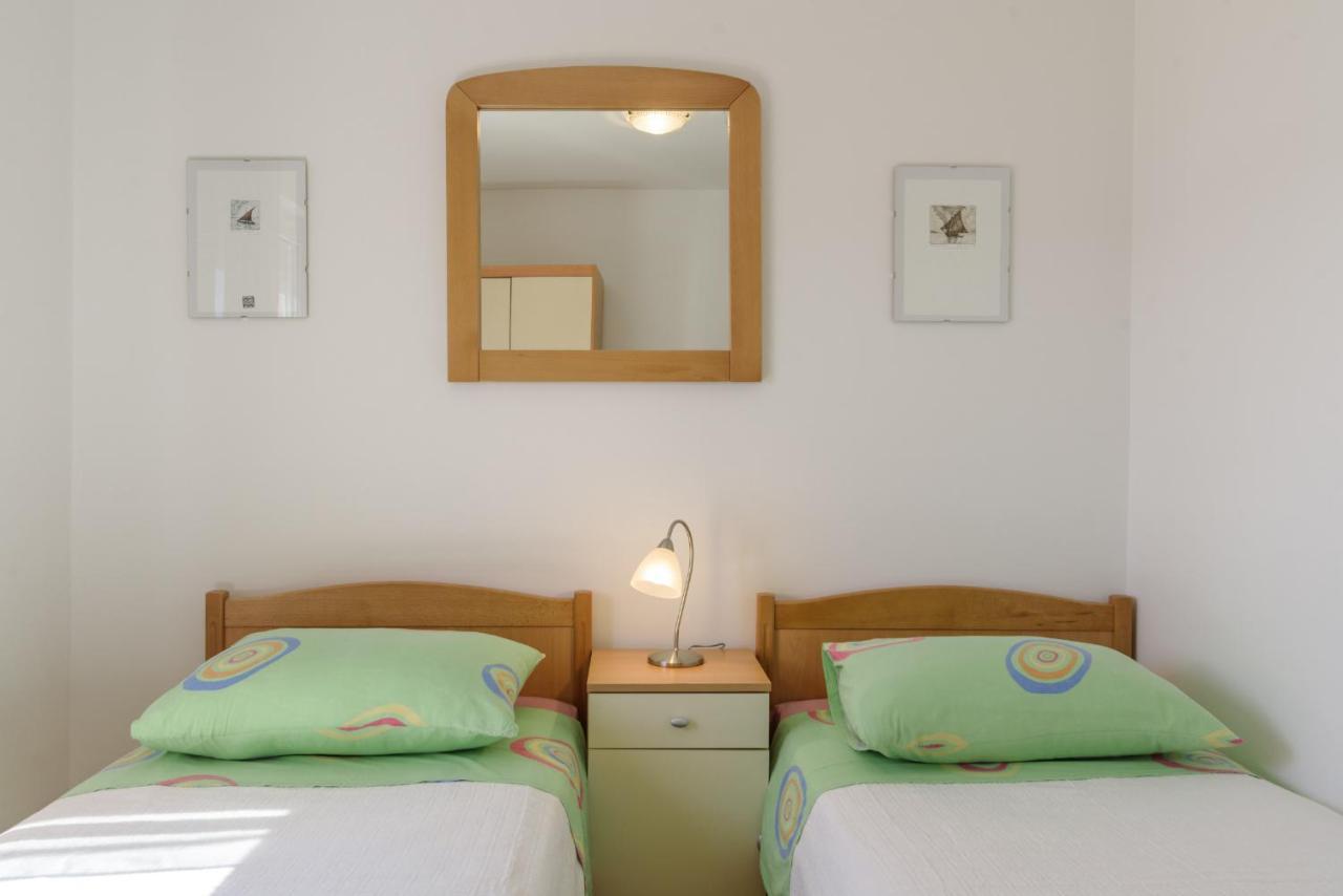 Apartment Marijana Трогир Екстериор снимка