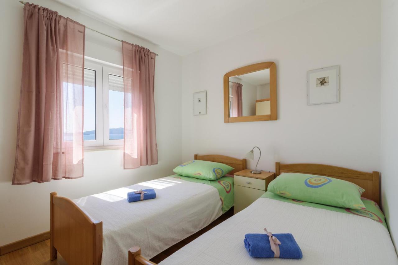 Apartment Marijana Трогир Екстериор снимка